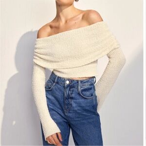 NWT Commense Off-Shoulder Plain Knit Top Medium